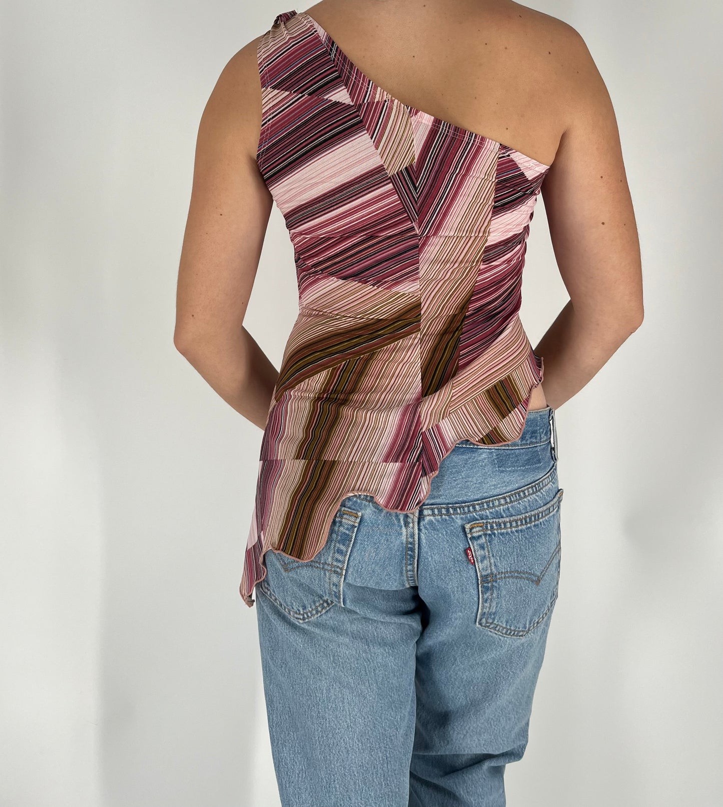 Abstract Striped Print Asymmetric One Shoulder Top