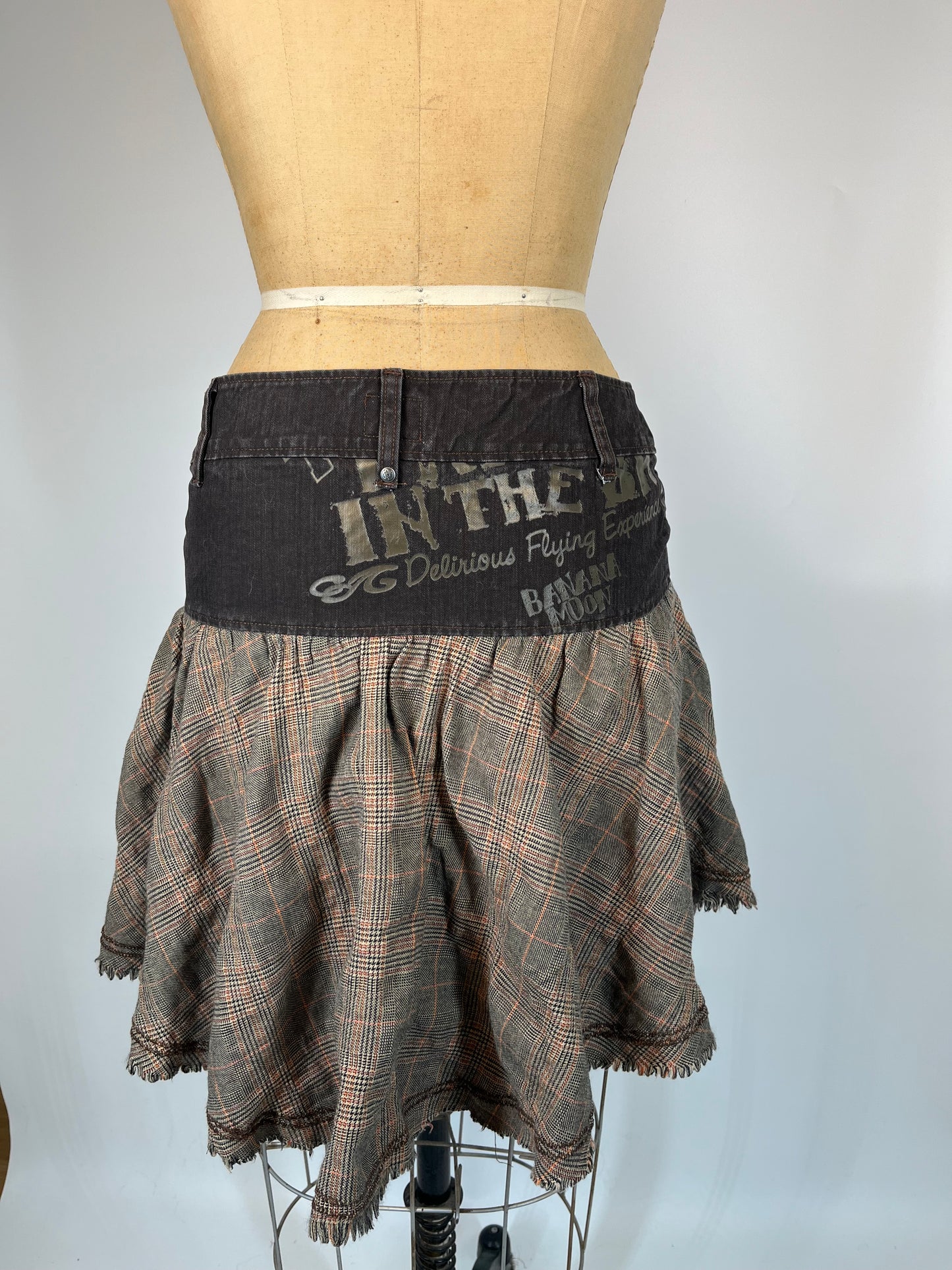 Denim and Plaid Skirt With Rosette