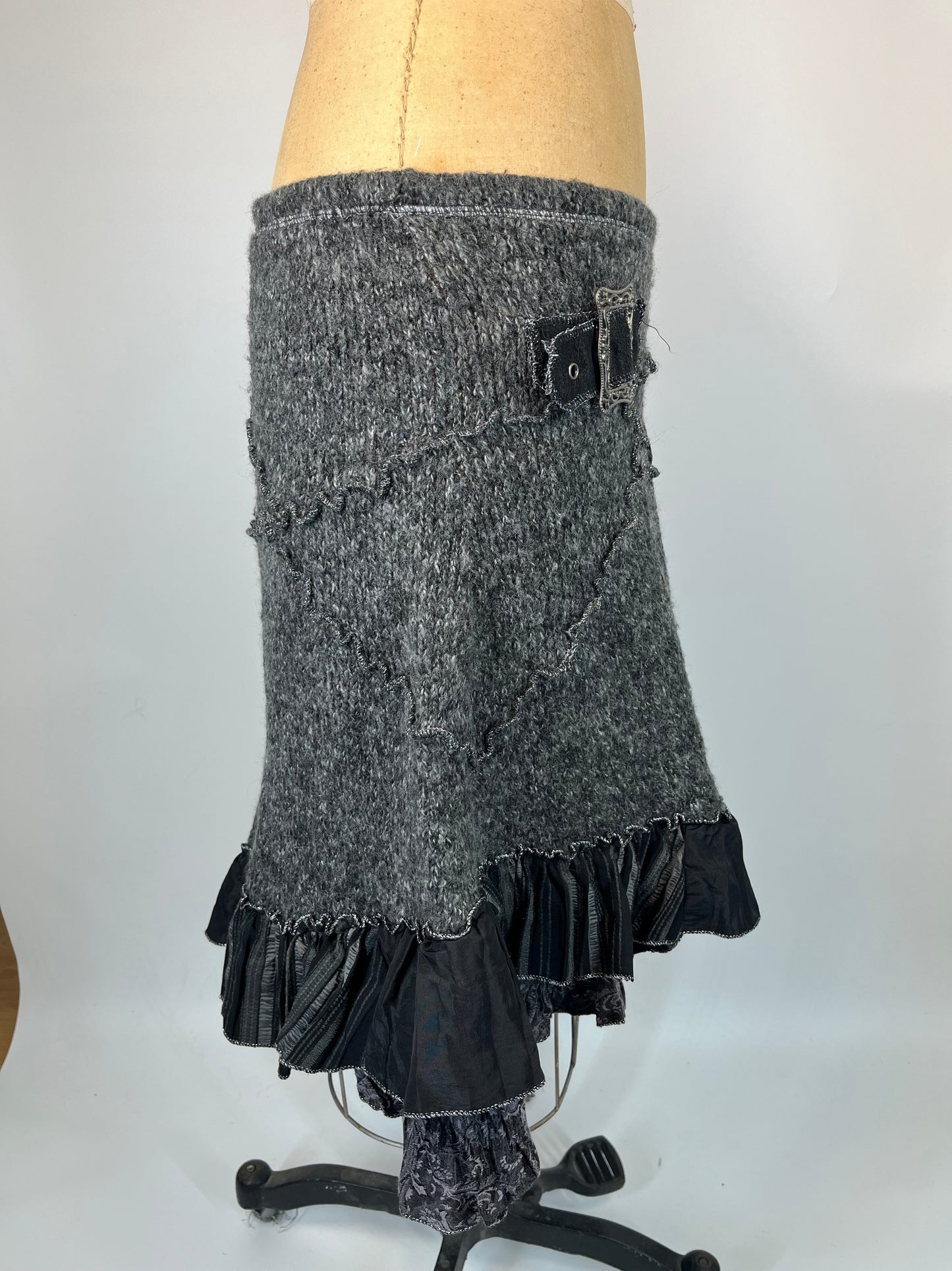Juju & Christine Knit Midi Skirt With Cool Hardware