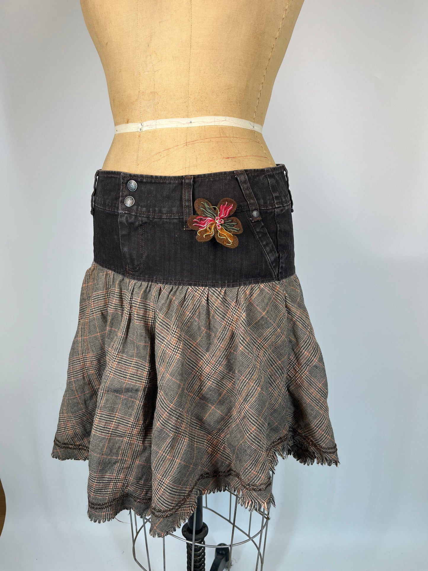 Denim and Plaid Skirt With Rosette