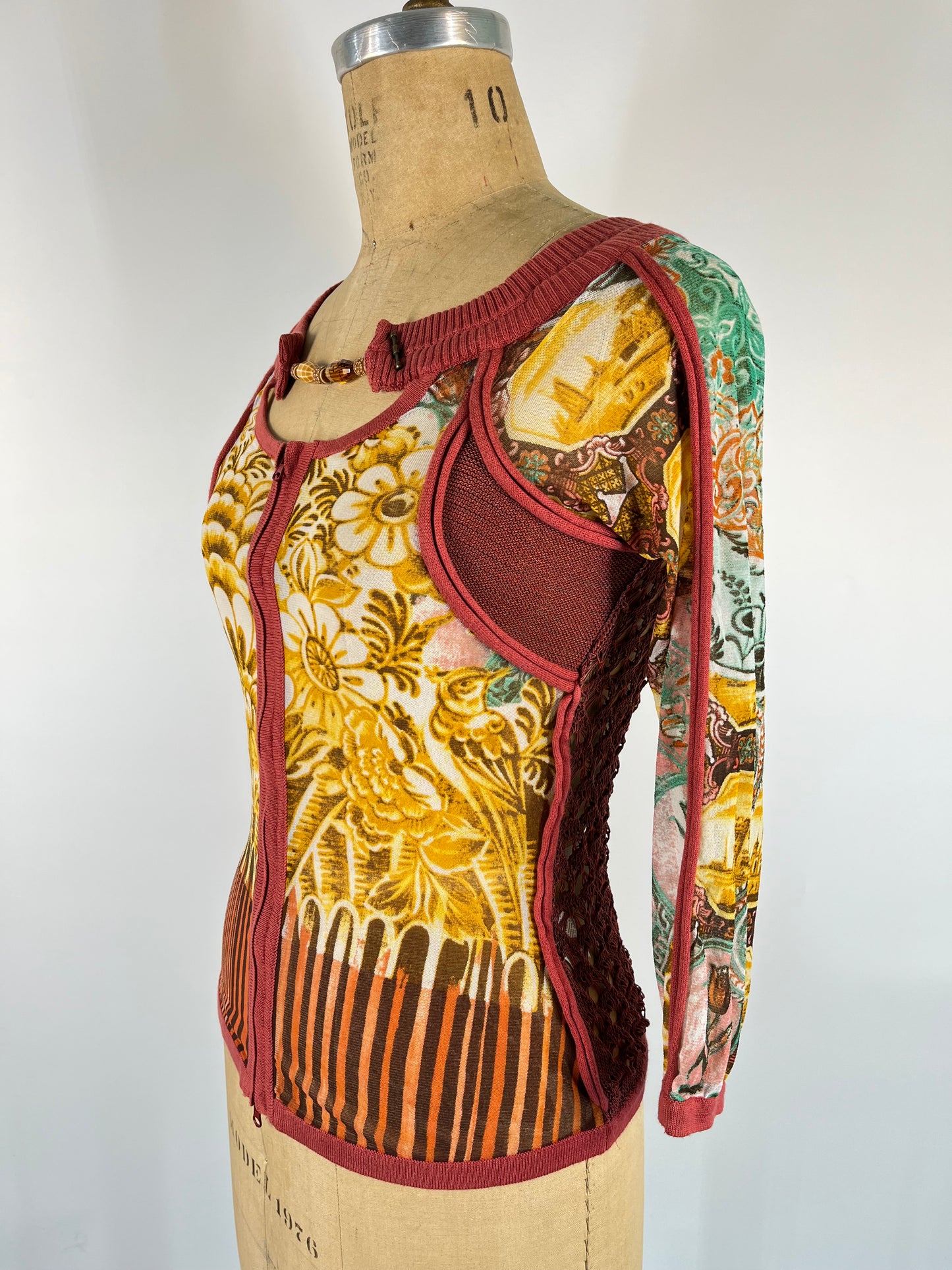 Made in Italy Save the Queen Mesh Zipper Top