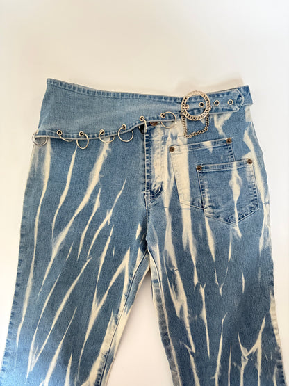 Euro Bleached Jeans with Pierced Chain Belt