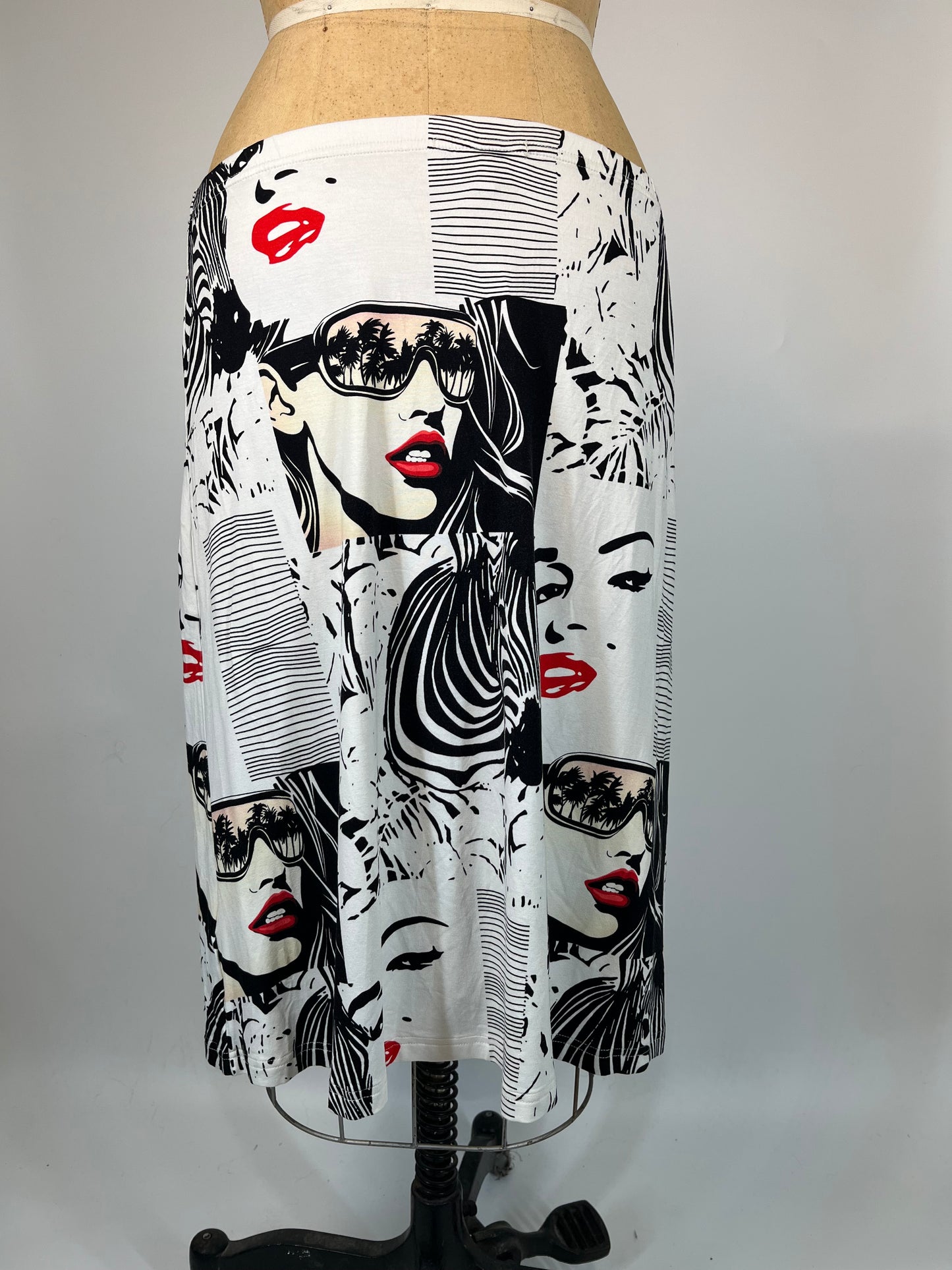 Iconic Marilyn Monroe Print Midi Skirt