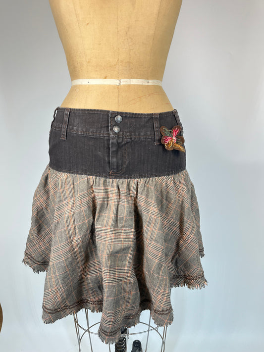 Denim and Plaid Skirt With Rosette