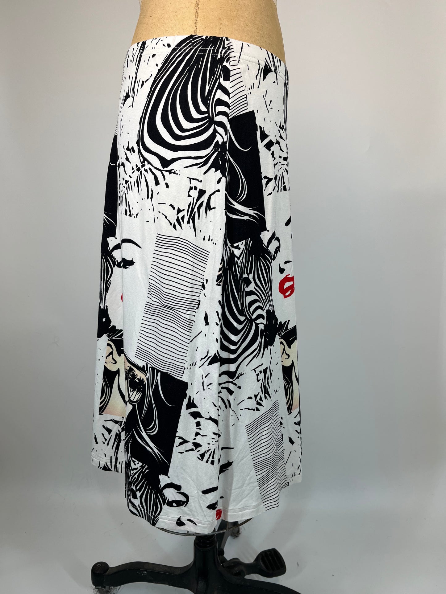 Iconic Marilyn Monroe Print Midi Skirt