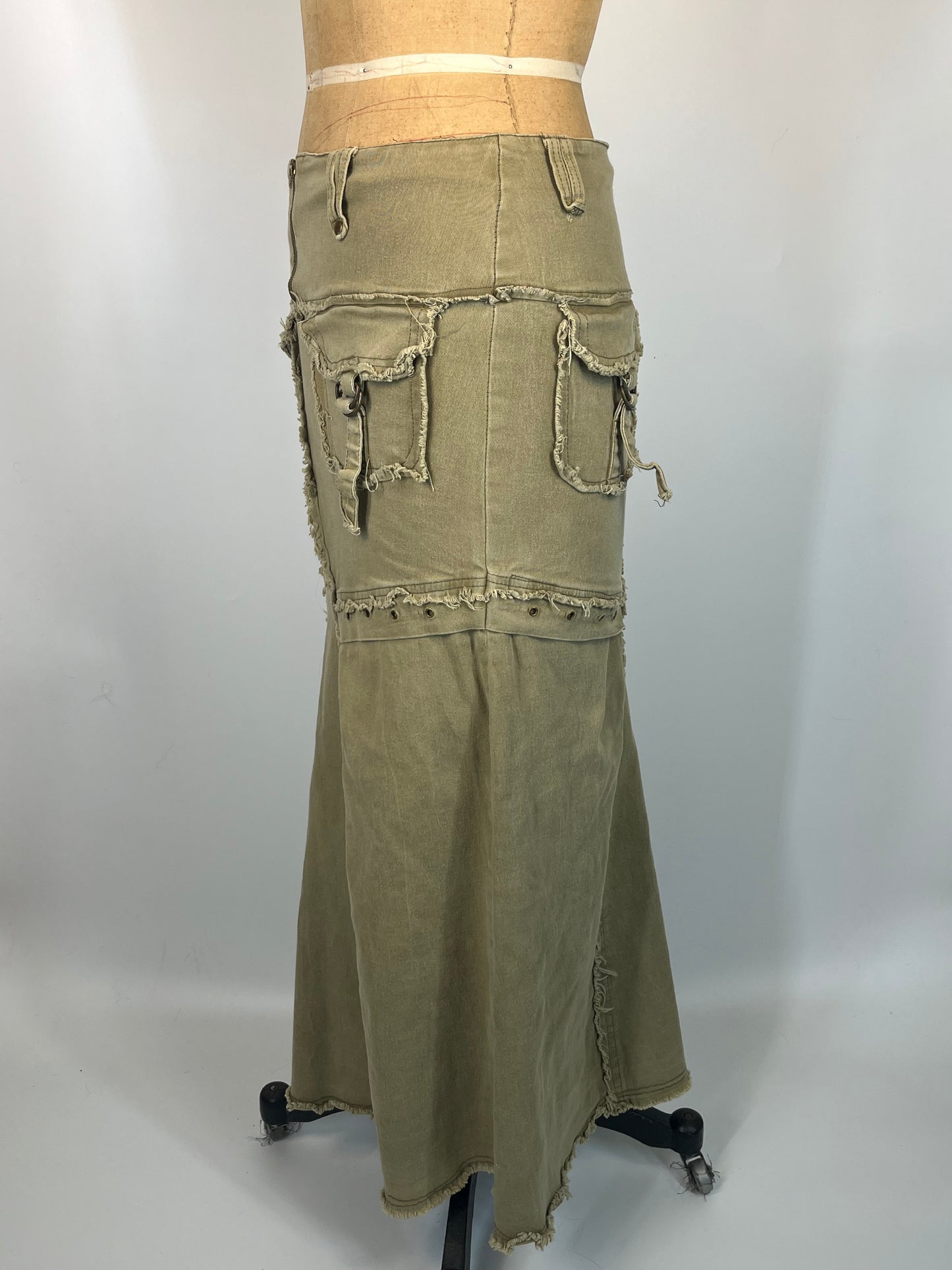 Grunge Distressed Cargo Skirt
