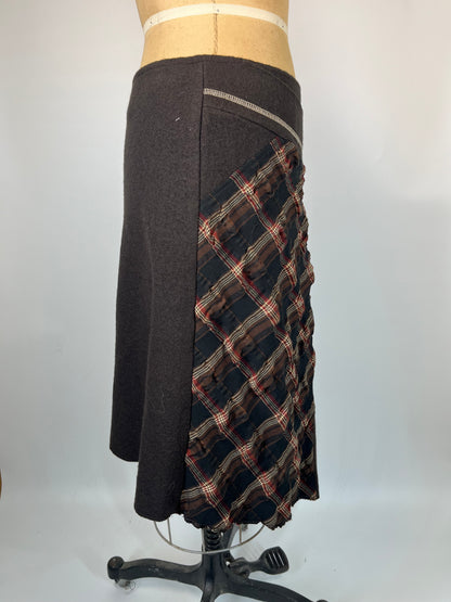 Paid Asymmetric Skirt With Contrast Stitching and Button Detail